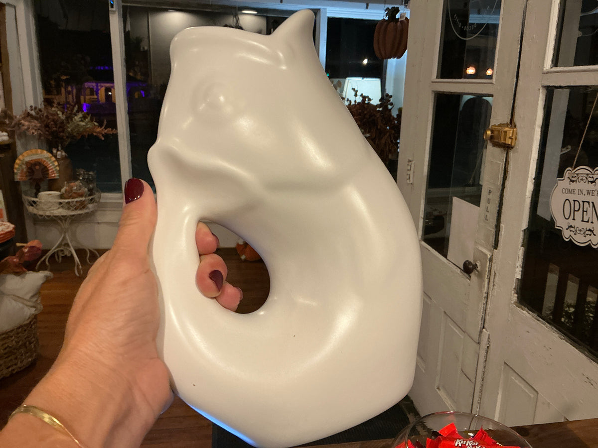 Gurgle Pot Matte White