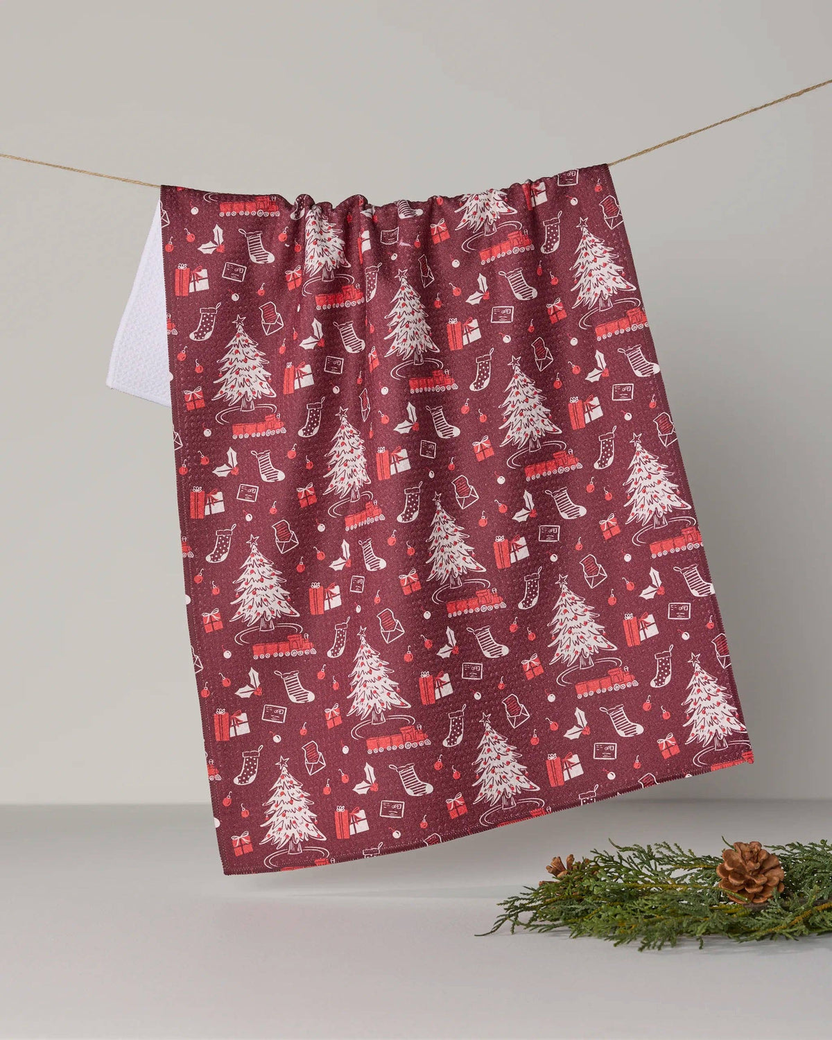 Holiday Jubilee Tea Towel - Holiday 2026: Traditional