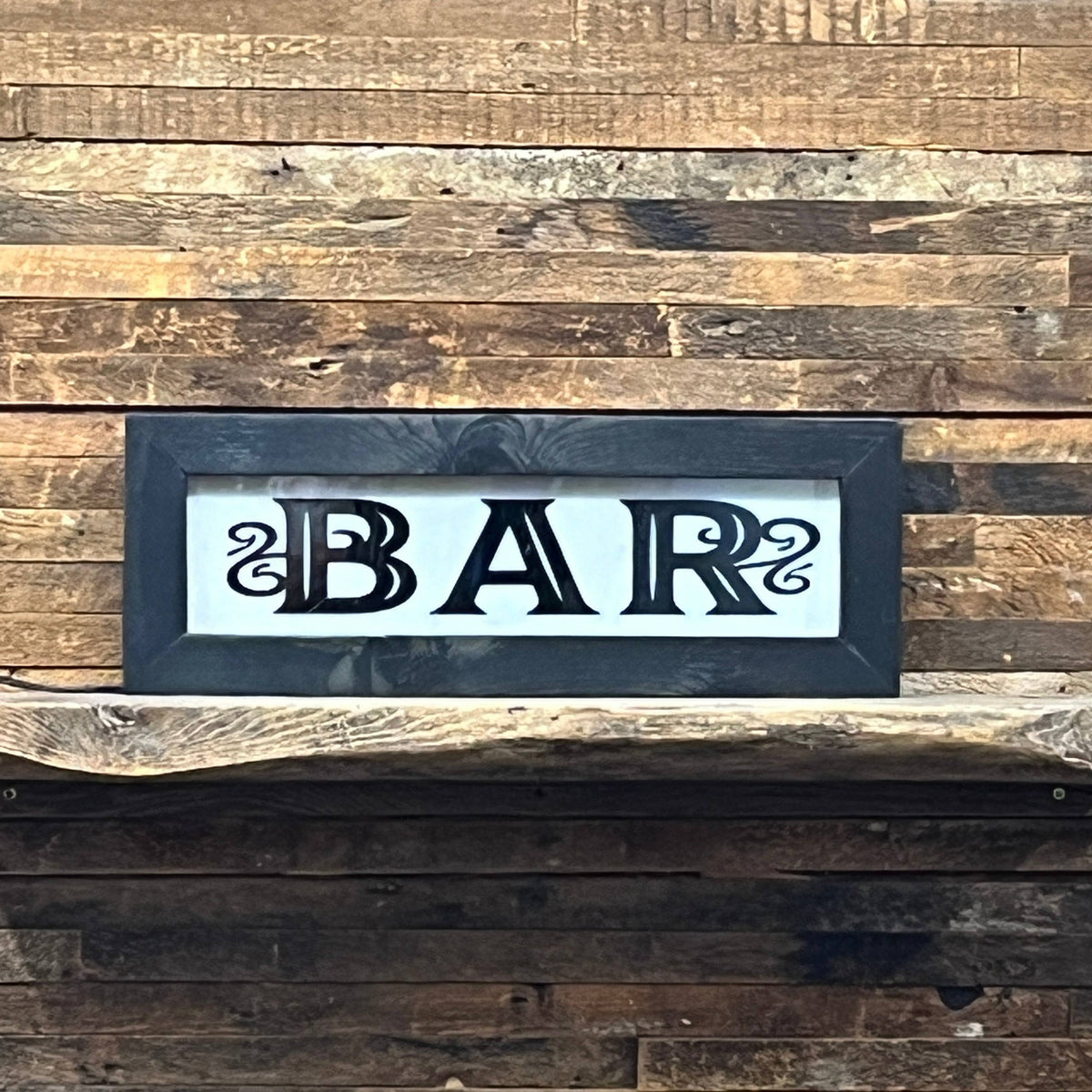 Lighted Bar Sign With Wavy Glass - Vintage Style